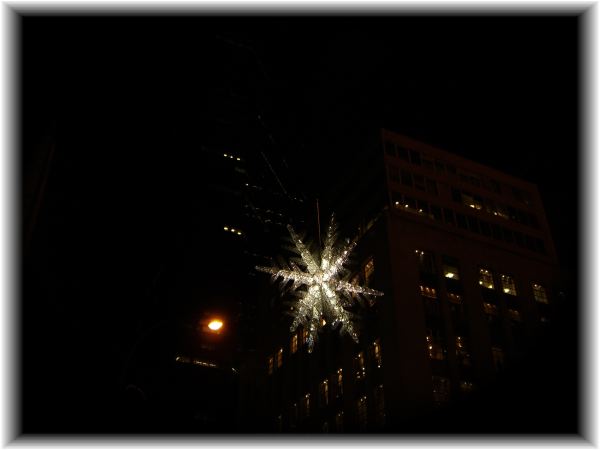 Star over 5th Avenue